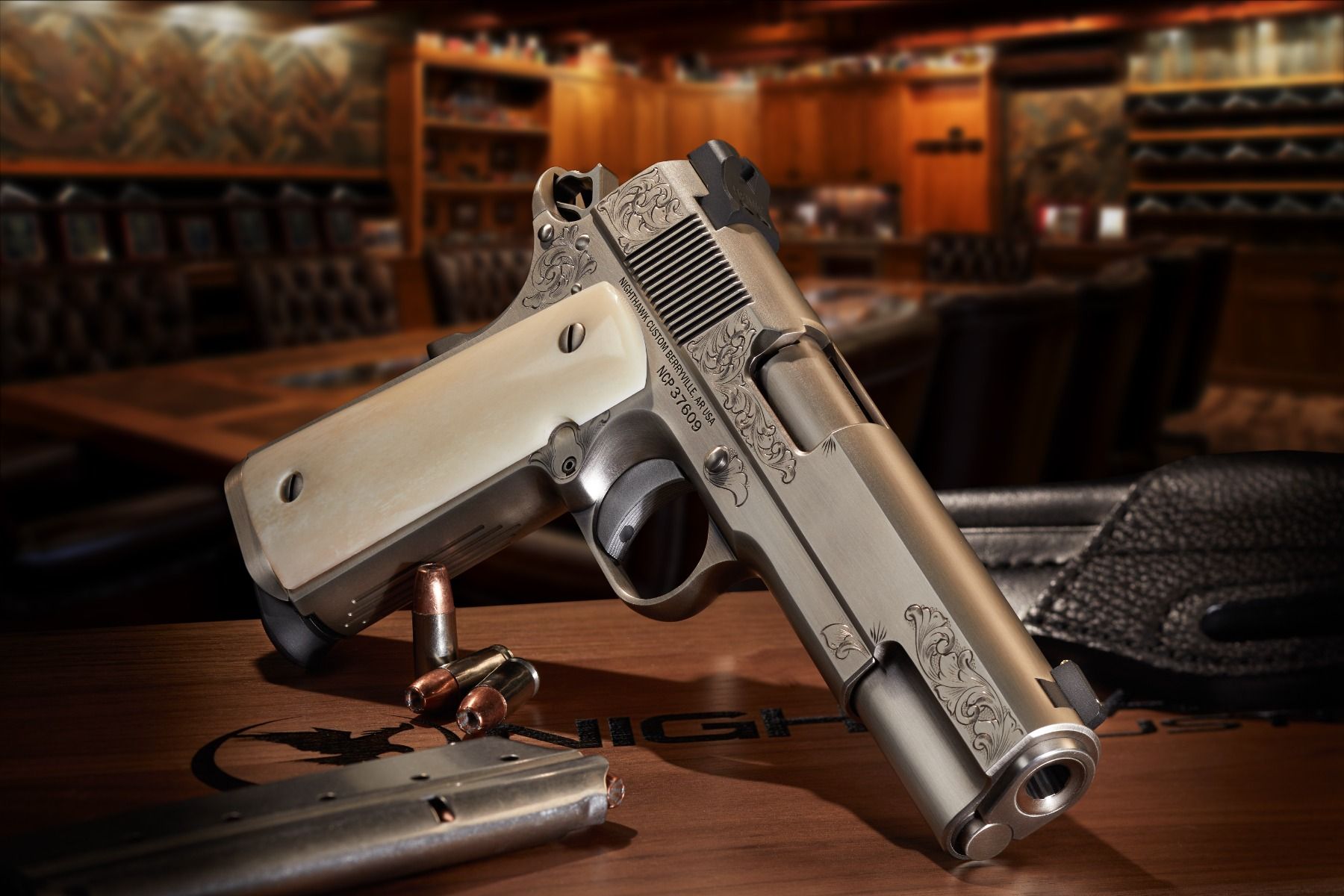VIP Pistol | Nighthawk Custom